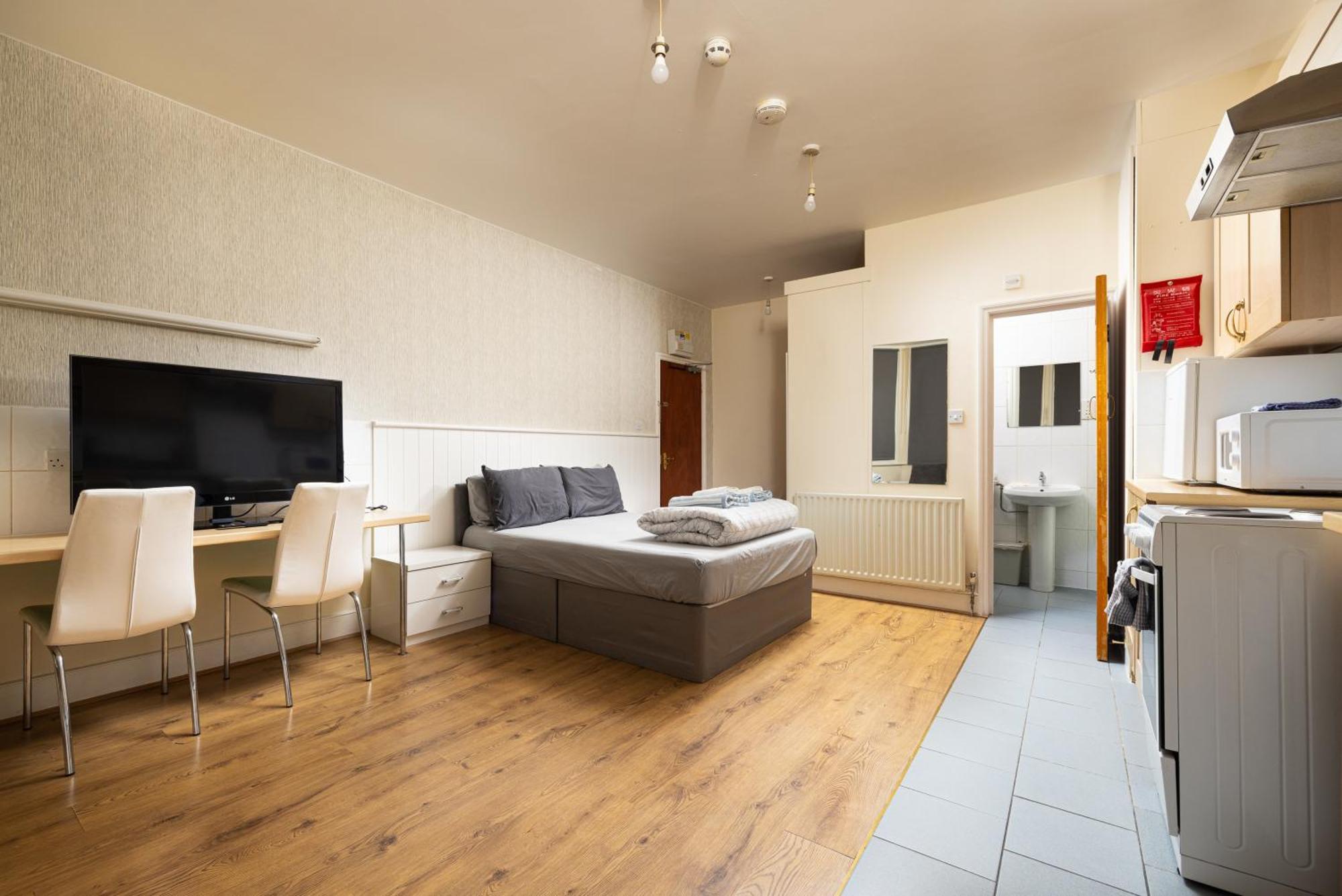 Apartamento Very Large On Finchley Road 11 *
