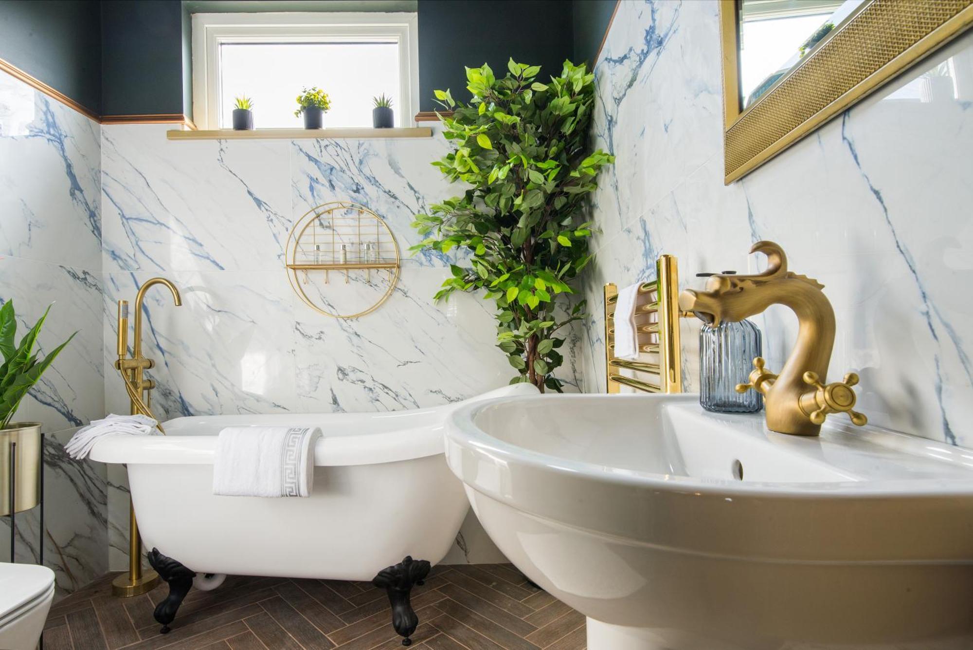 Luxury Versace 2 Bed Hot Tub Pool Table Sky Tv Appartement Londres