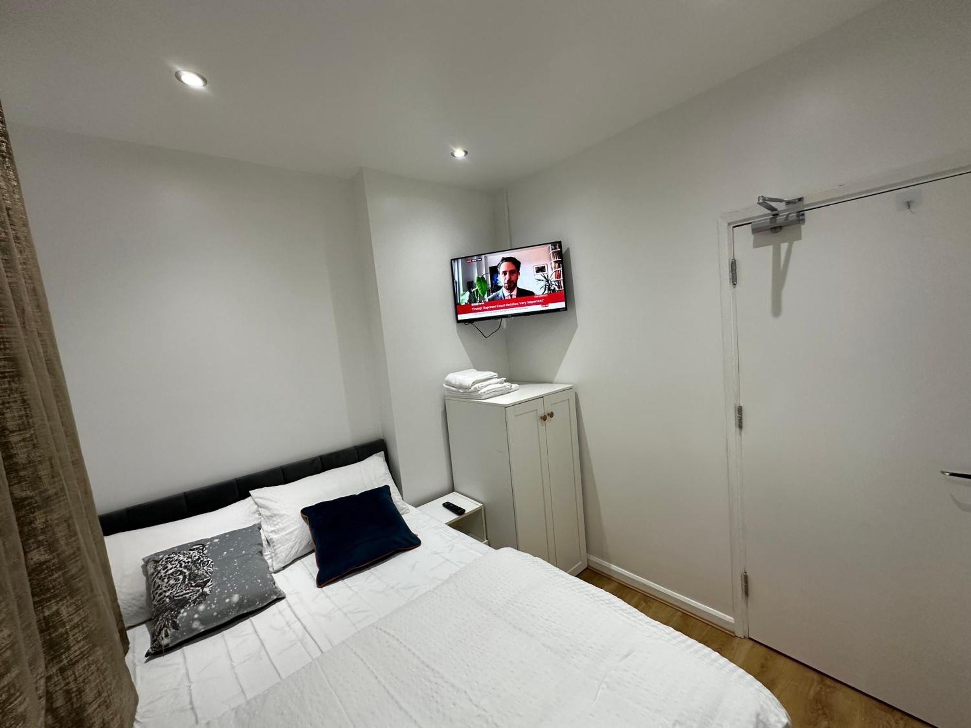 Smart Cosy/small Double In Oakridge Road Bromley * Londres