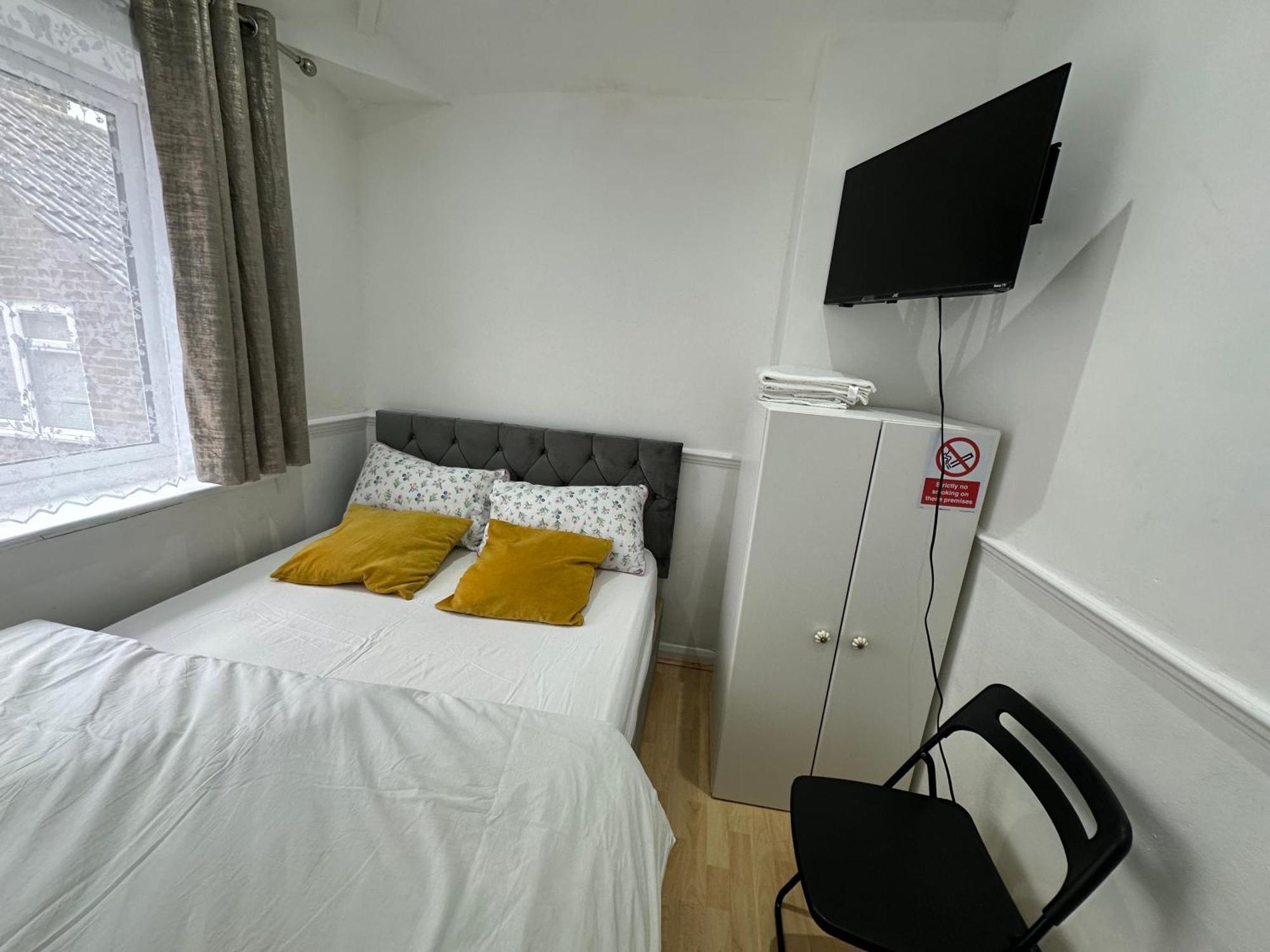 Smart Cosy/small Double In Oakridge Road Bromley Casa de hóspedes