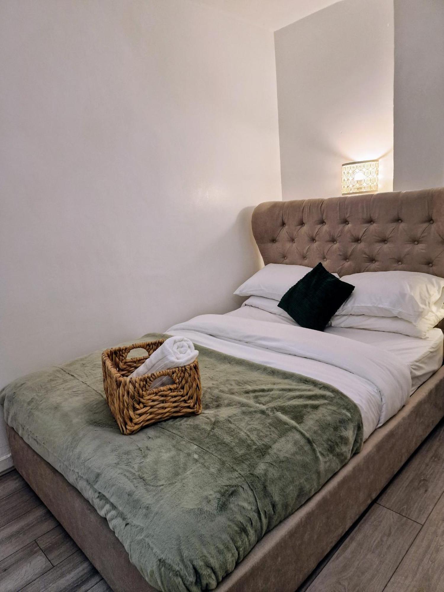 1 Bedroom Flat * Londen