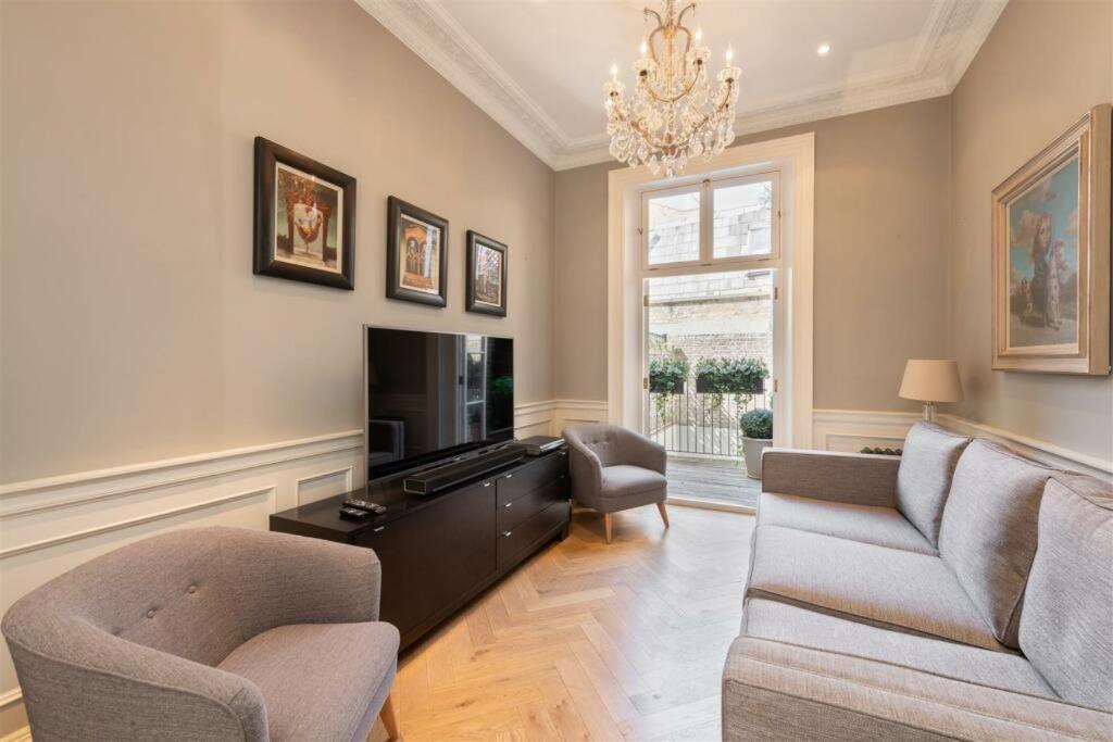Сasa de vacaciones Prestige Belgravia Royal Mansion *