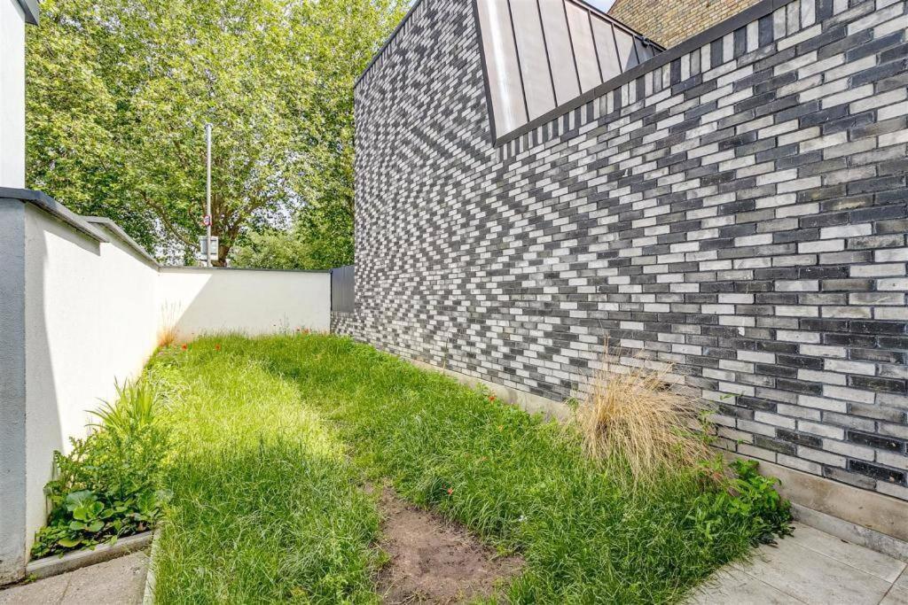 Chic Haven With Secret Garden
