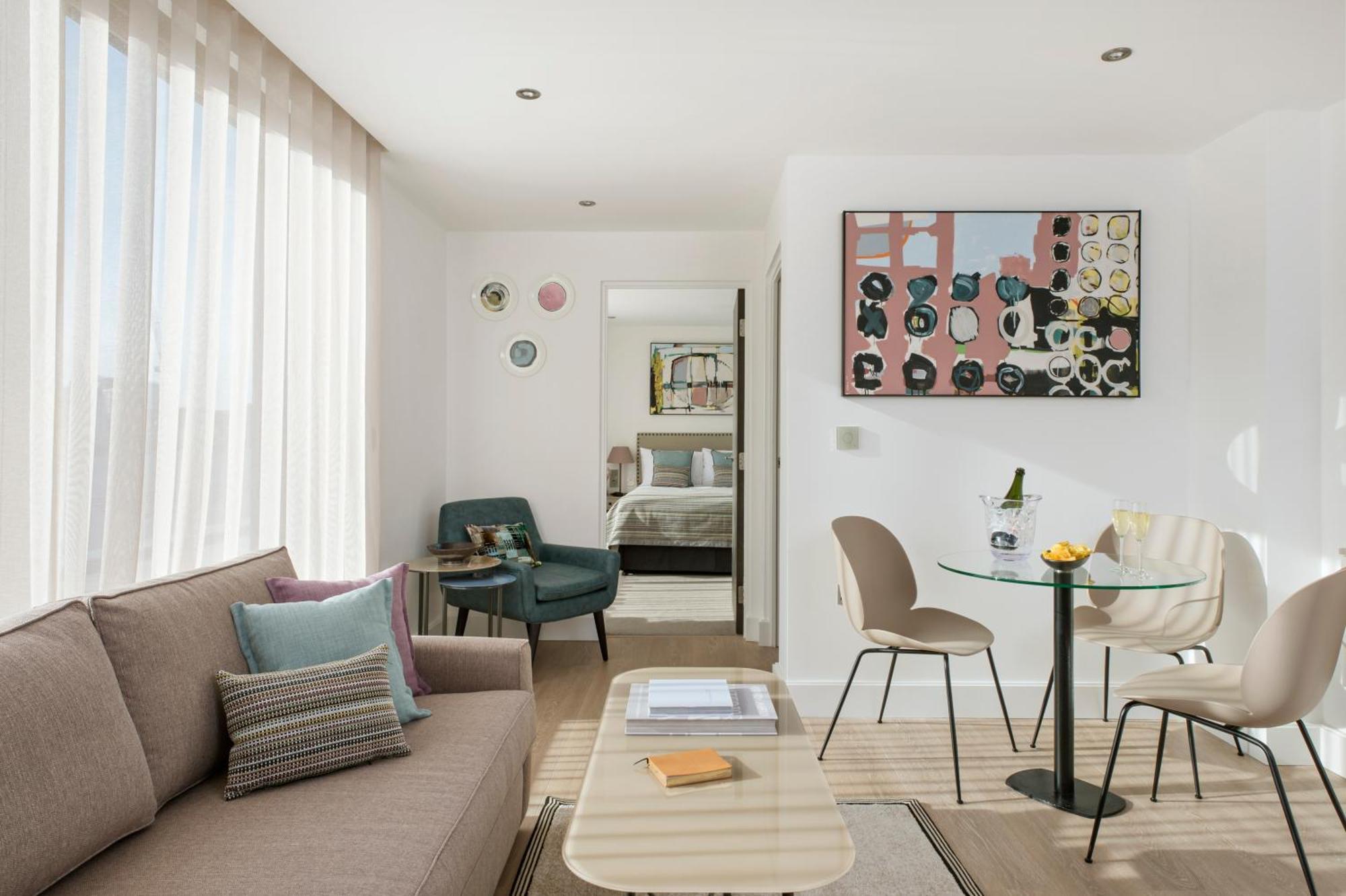 The Chronicle By Supercity 4* Londen