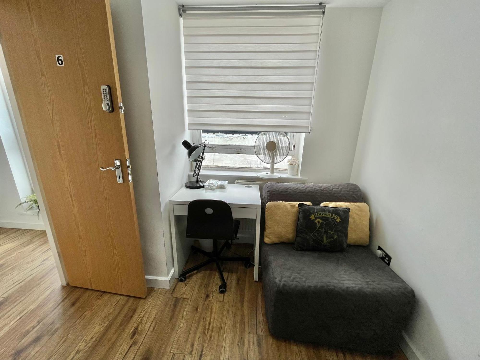 Kamilla's Zone-1 Quarto em Acomodações Particulares Londres