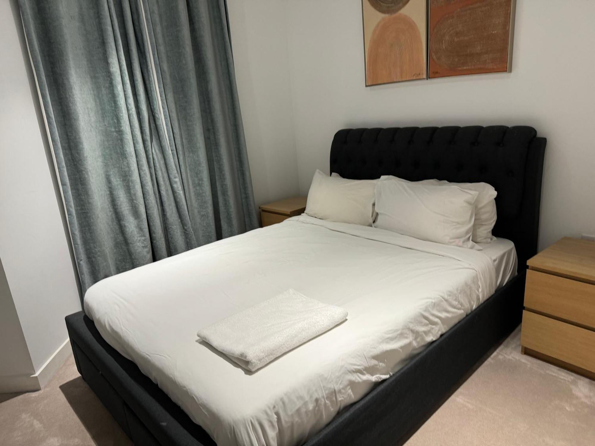 Apartamento Docklands Stunning 2 Bed