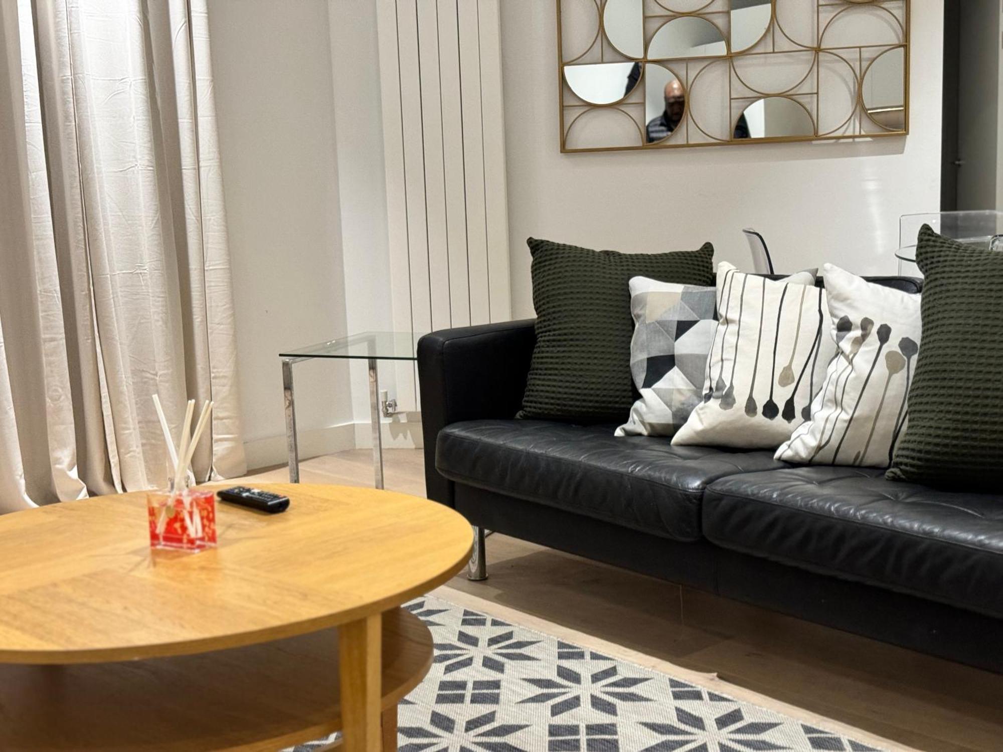 Docklands Stunning 2 Bed * Londres