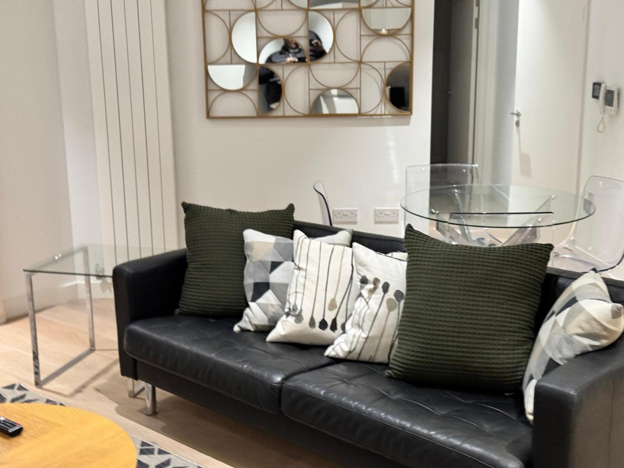Docklands Stunning 2 Bed Apartamento