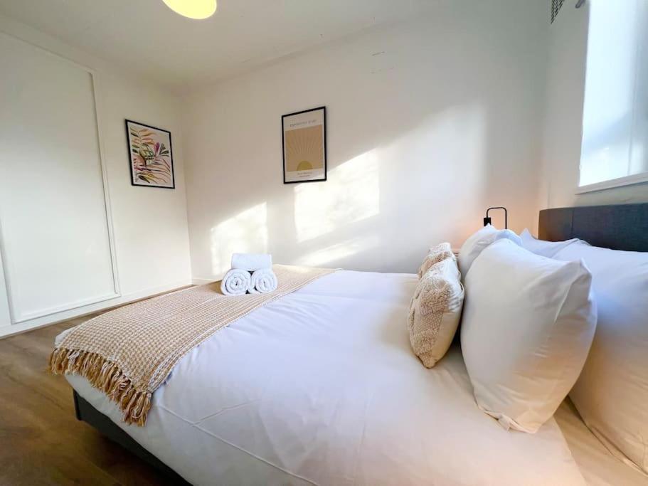 Apartment 2 Bed Flat- Belsize Park