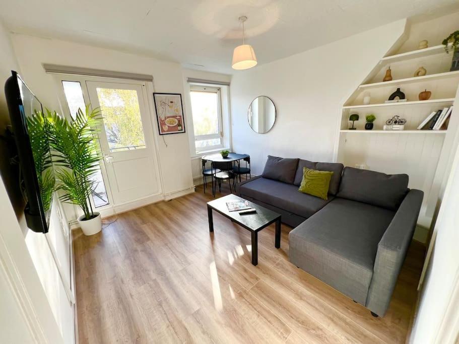 2 Bed Flat- Belsize Park London