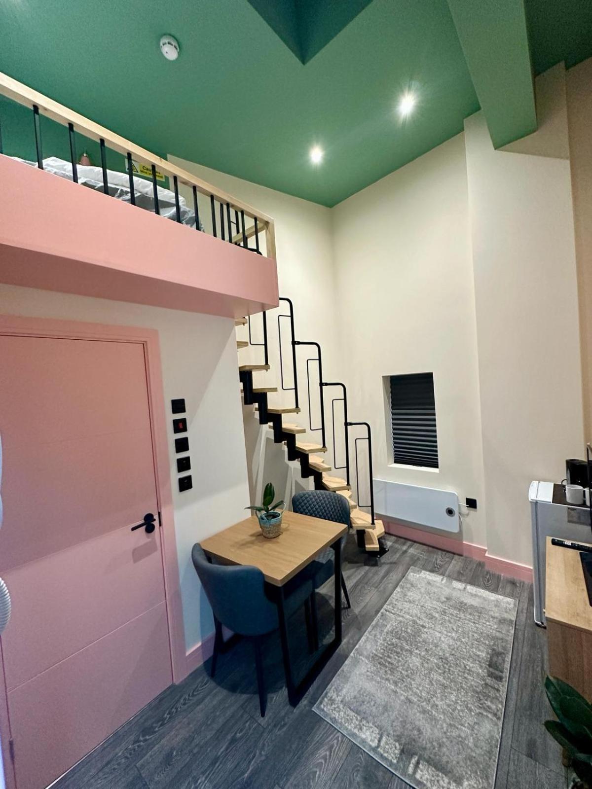 Cozy En-suite Loft In Trendy Local Casa de hóspedes Londres