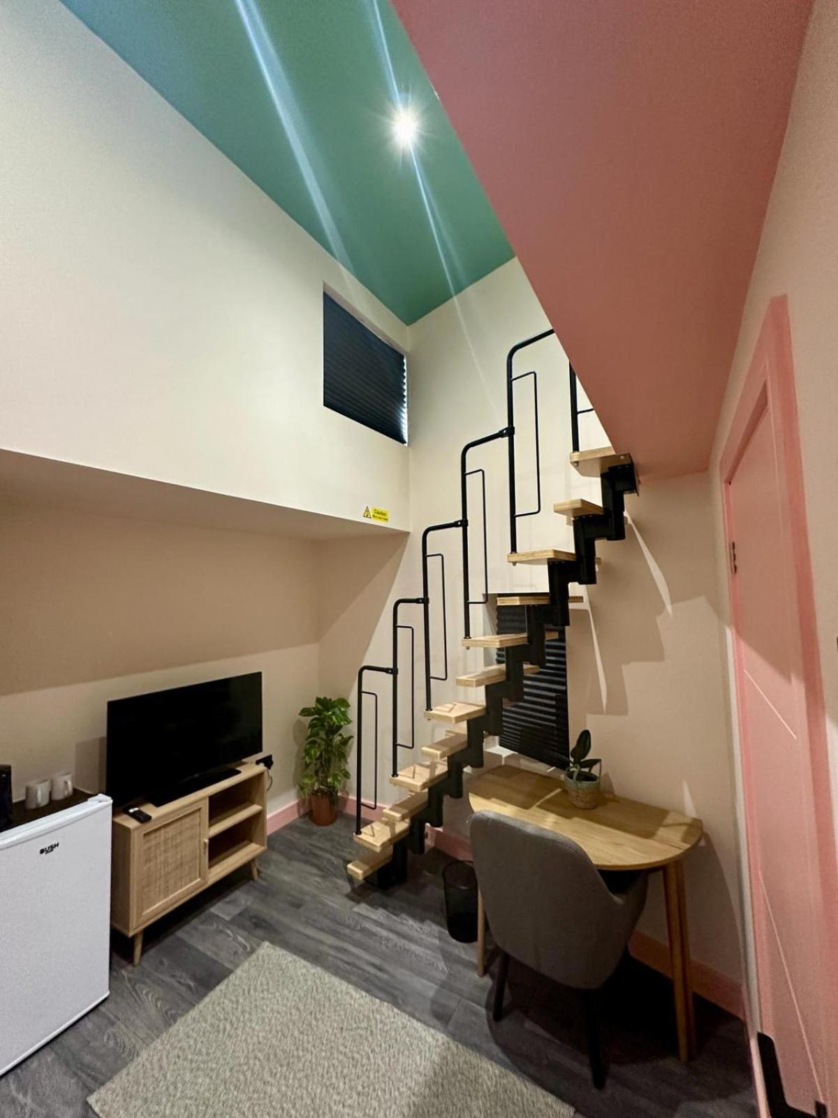 Cozy En-suite Loft In Trendy Local Casa de hóspedes *