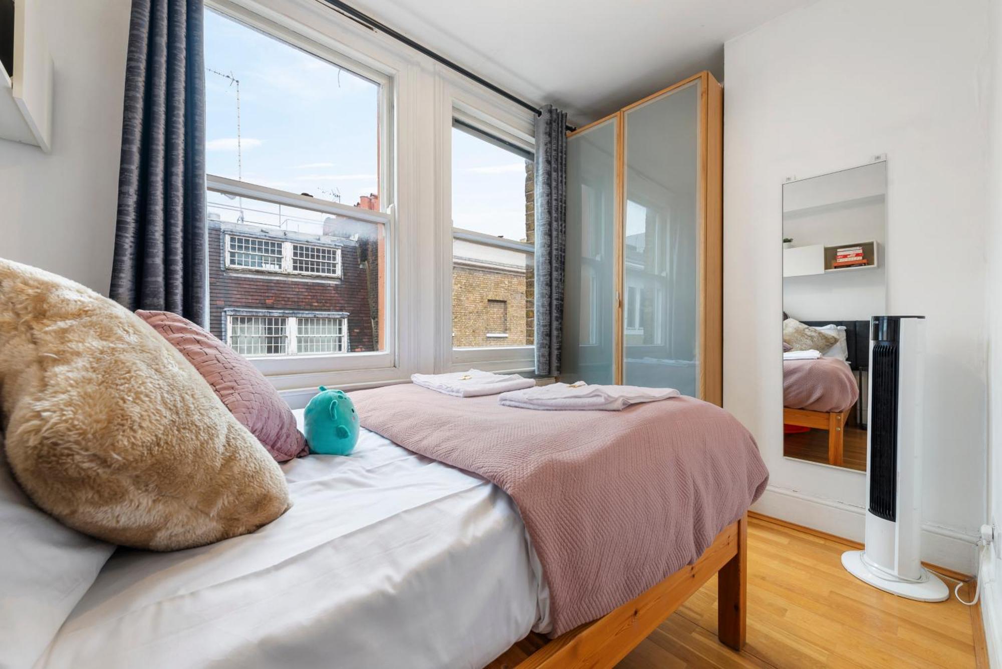 Modern Living In The Heart Of Covent Garden! 6bc *
