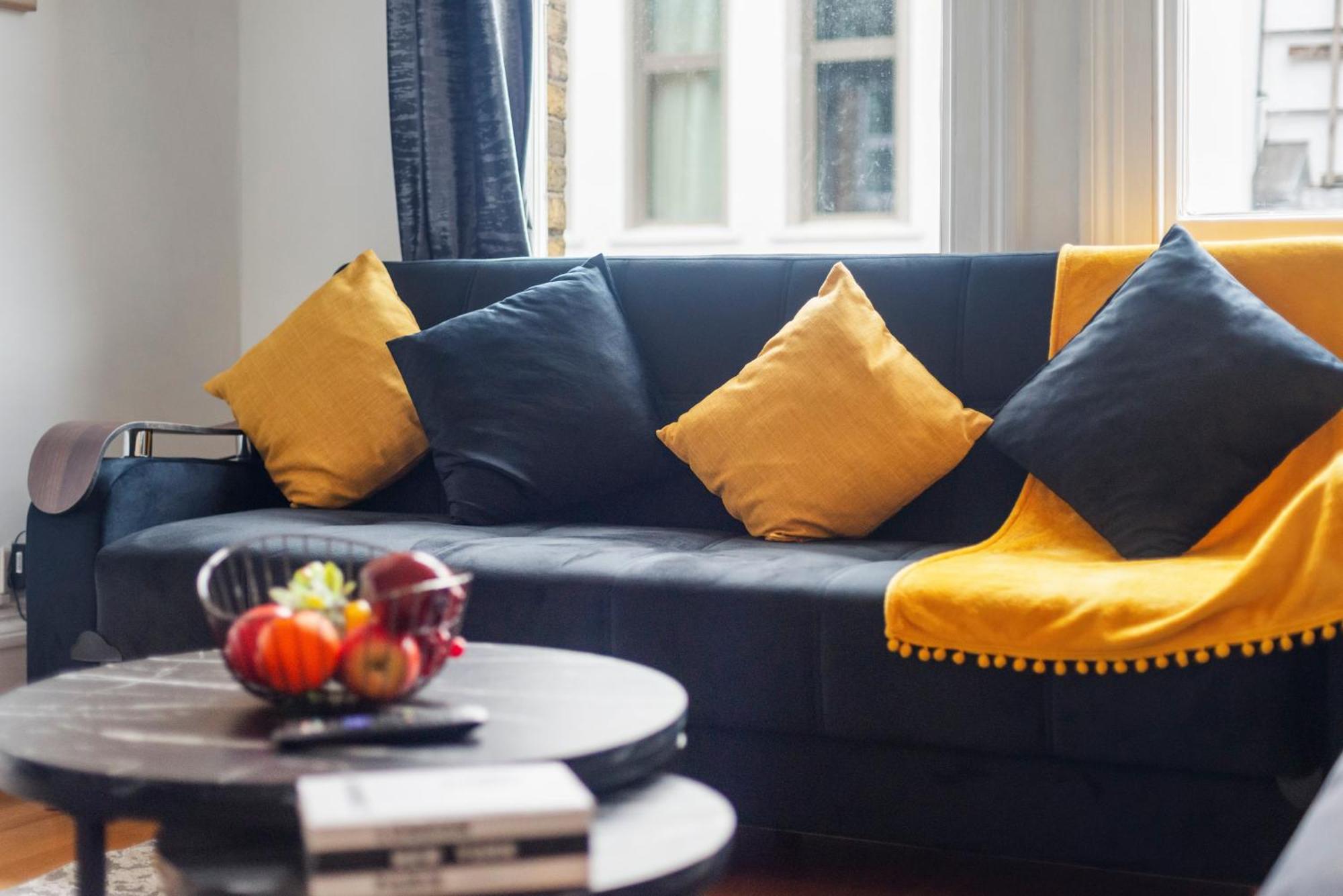Modern Living In The Heart Of Covent Garden! 6bc * London