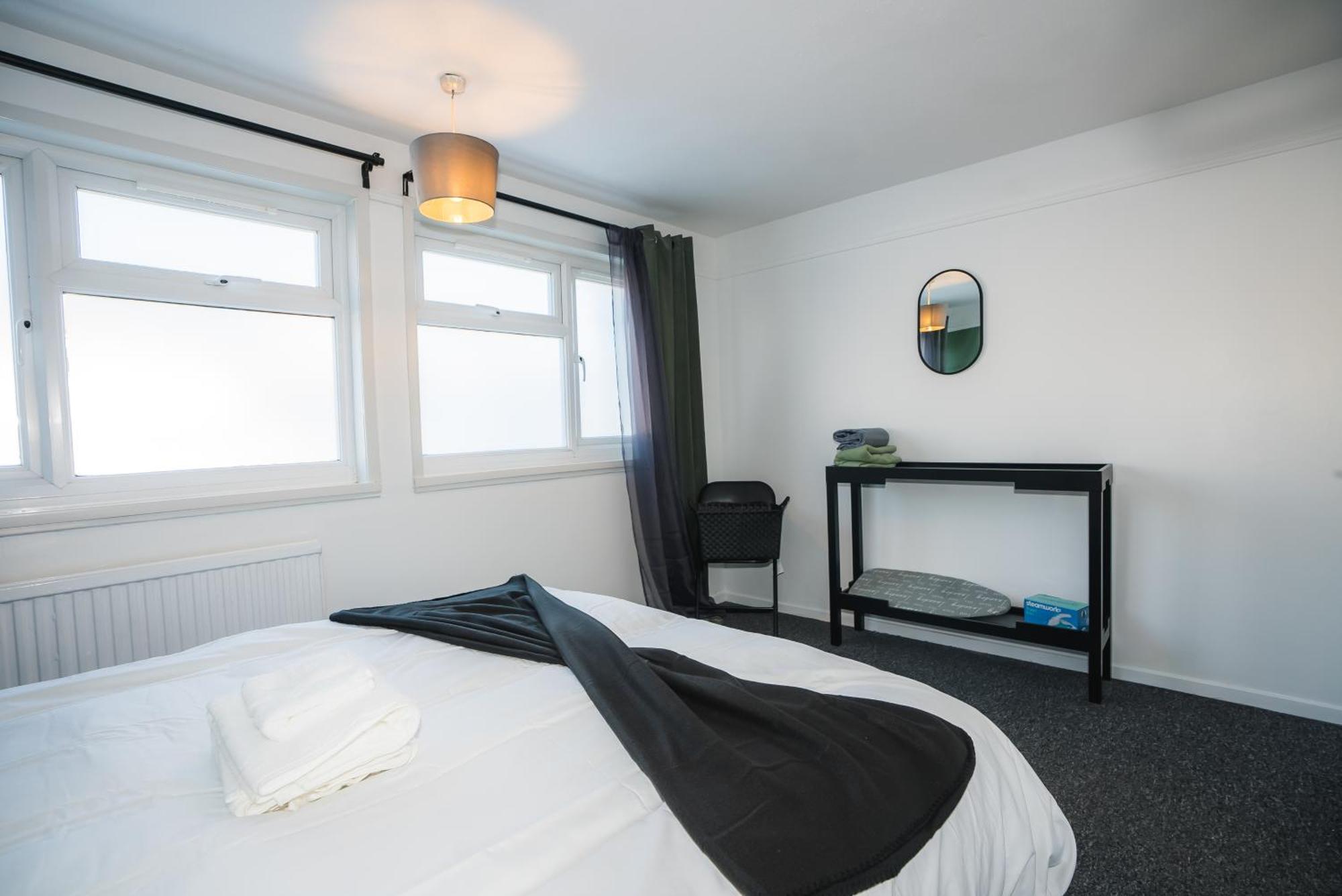 1 Bed Flat Tottenham Hale N17