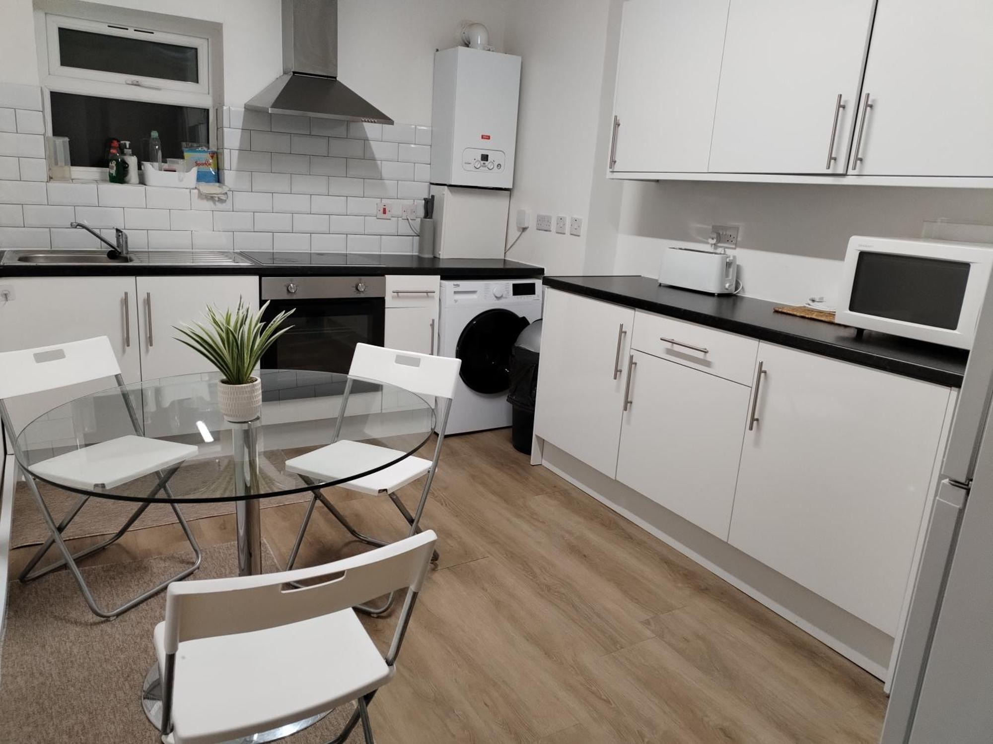 Holiday home Cosy Near E1 London