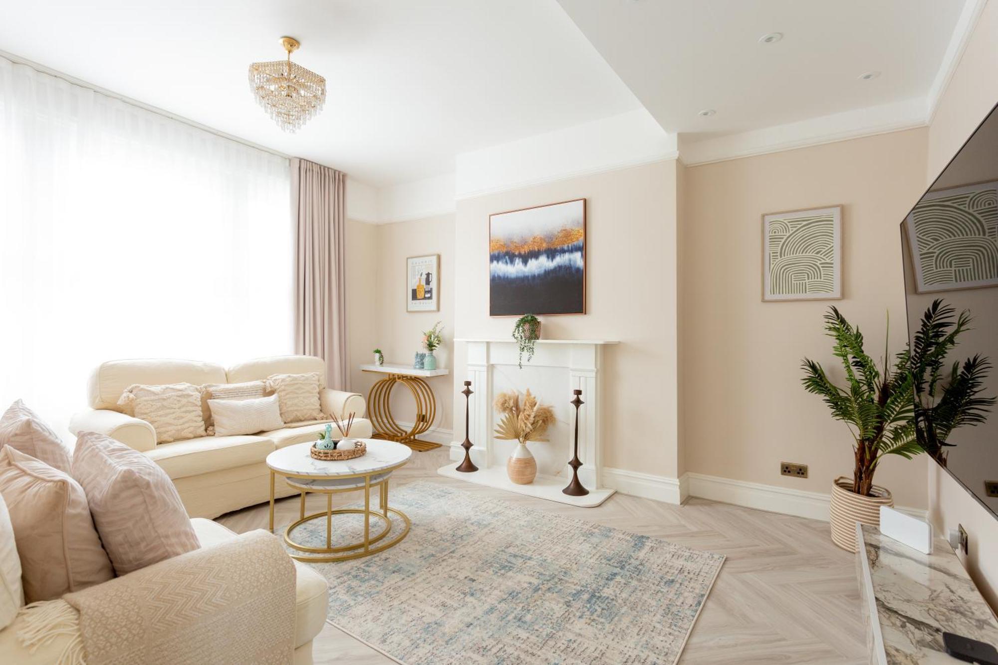 Vakantiehuis Stunning Large 4 Bedroom Victorian
