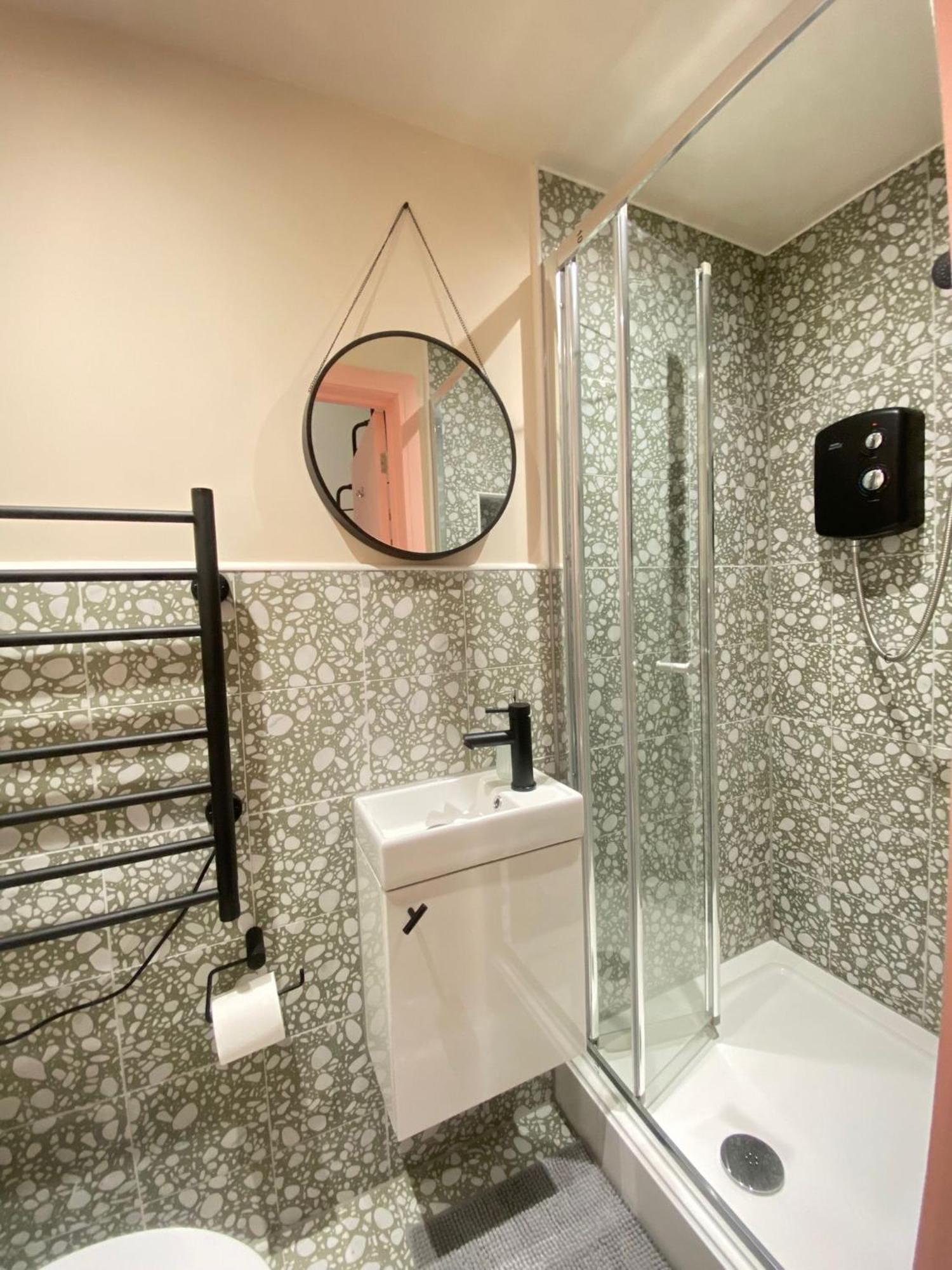 Casa de hóspedes Cozy En-suite Loft In Trendy Local *