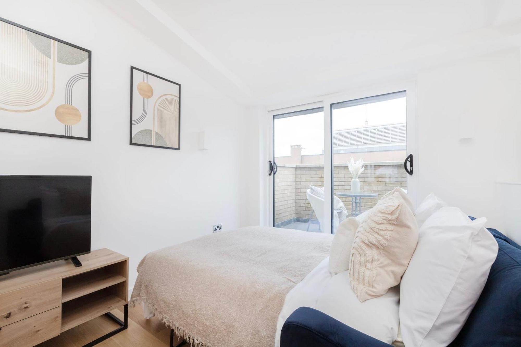 Fitzrovia & Soho - 2br With Balcony - Cityapartmentstay Apartment *