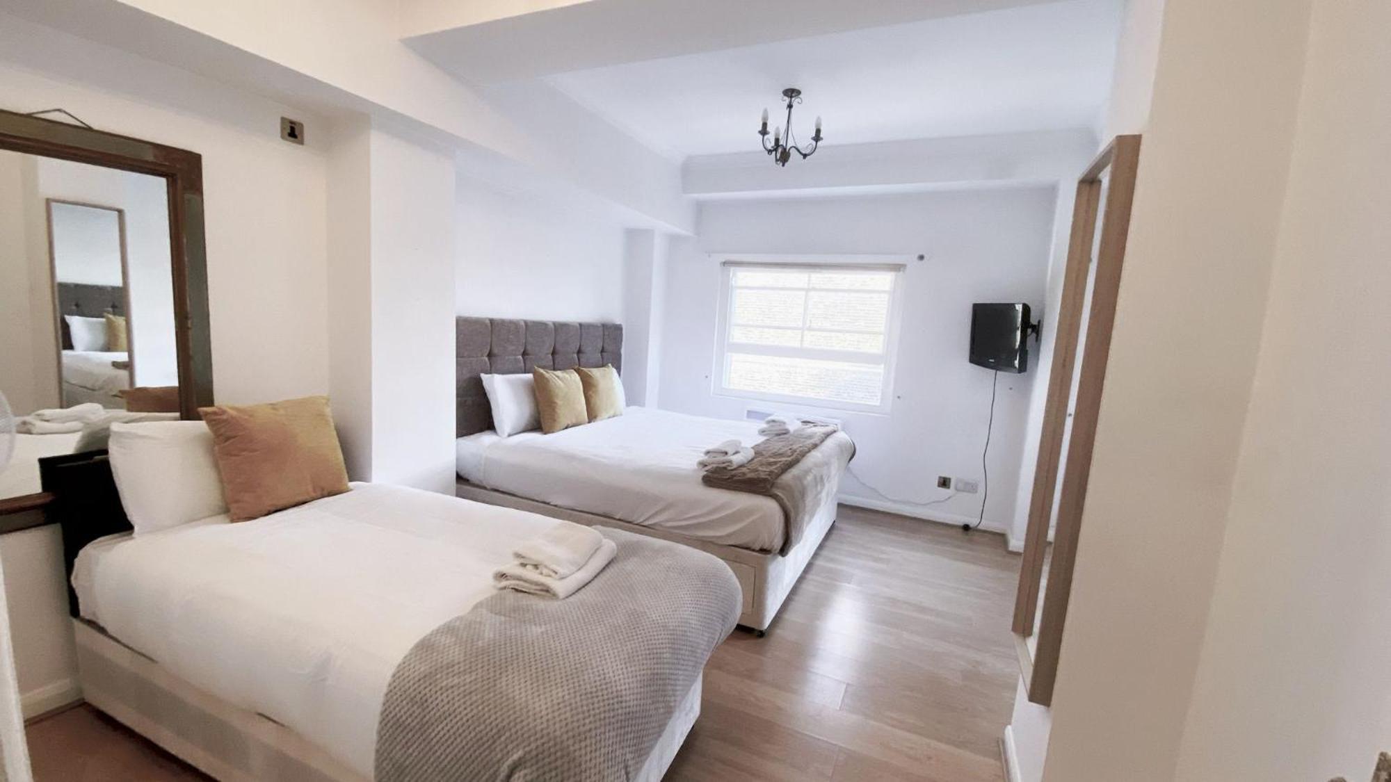 Uk Chaps Retreat: 2 Bedroom - 2bathroom Londres