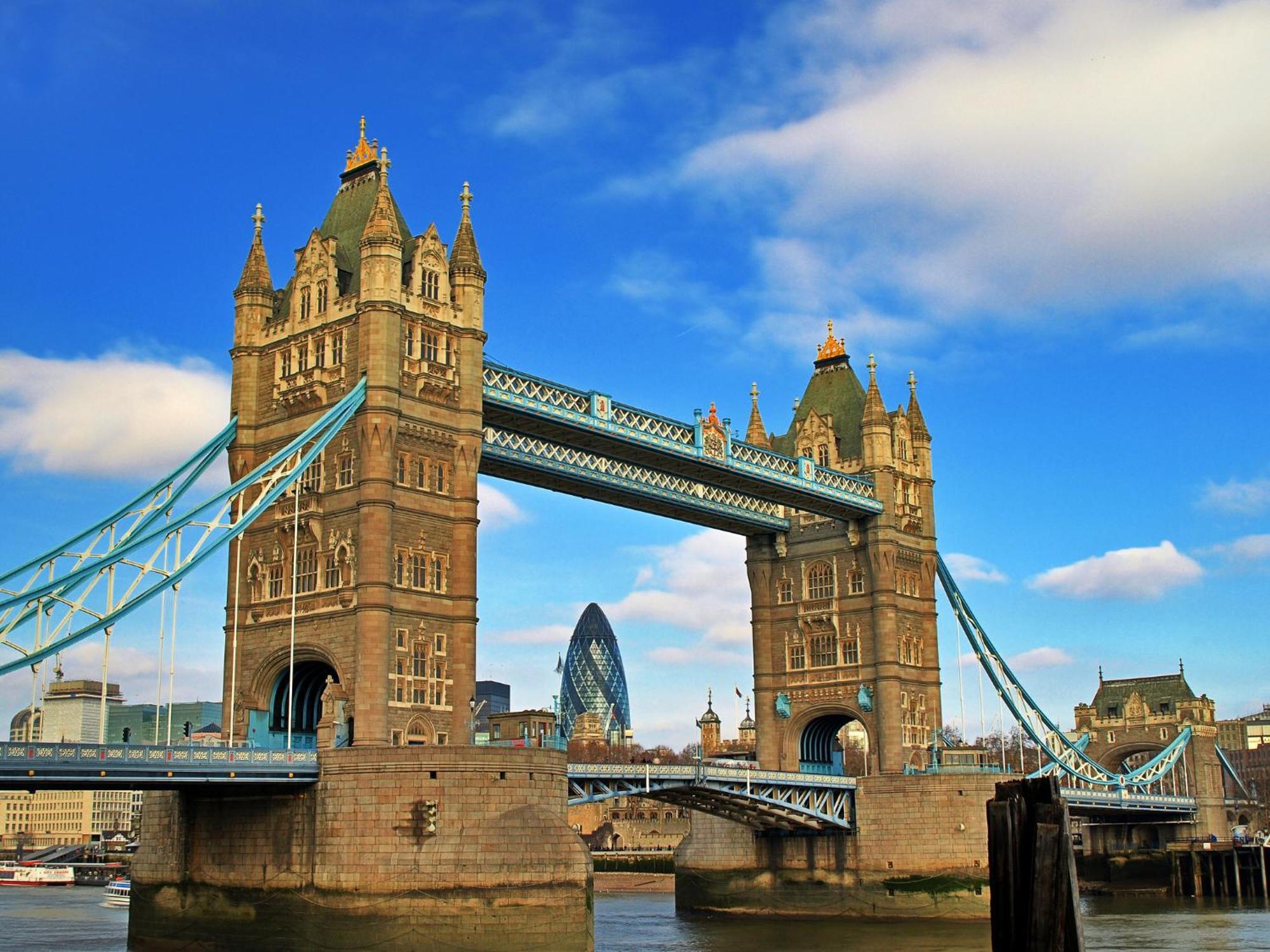 Apartamento Glamorous 2br House, Outdoor Space & Free Parking Londres