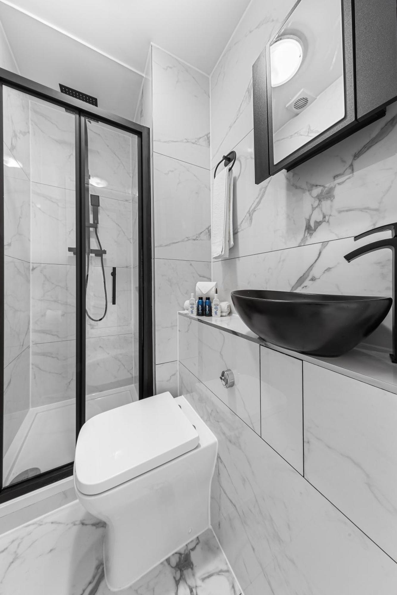 Modern 2 Bed - Sleeps 5 - Near Zoo, Camden Market, Primrose Hill - Central - Nw3 Finchley Road Apartment