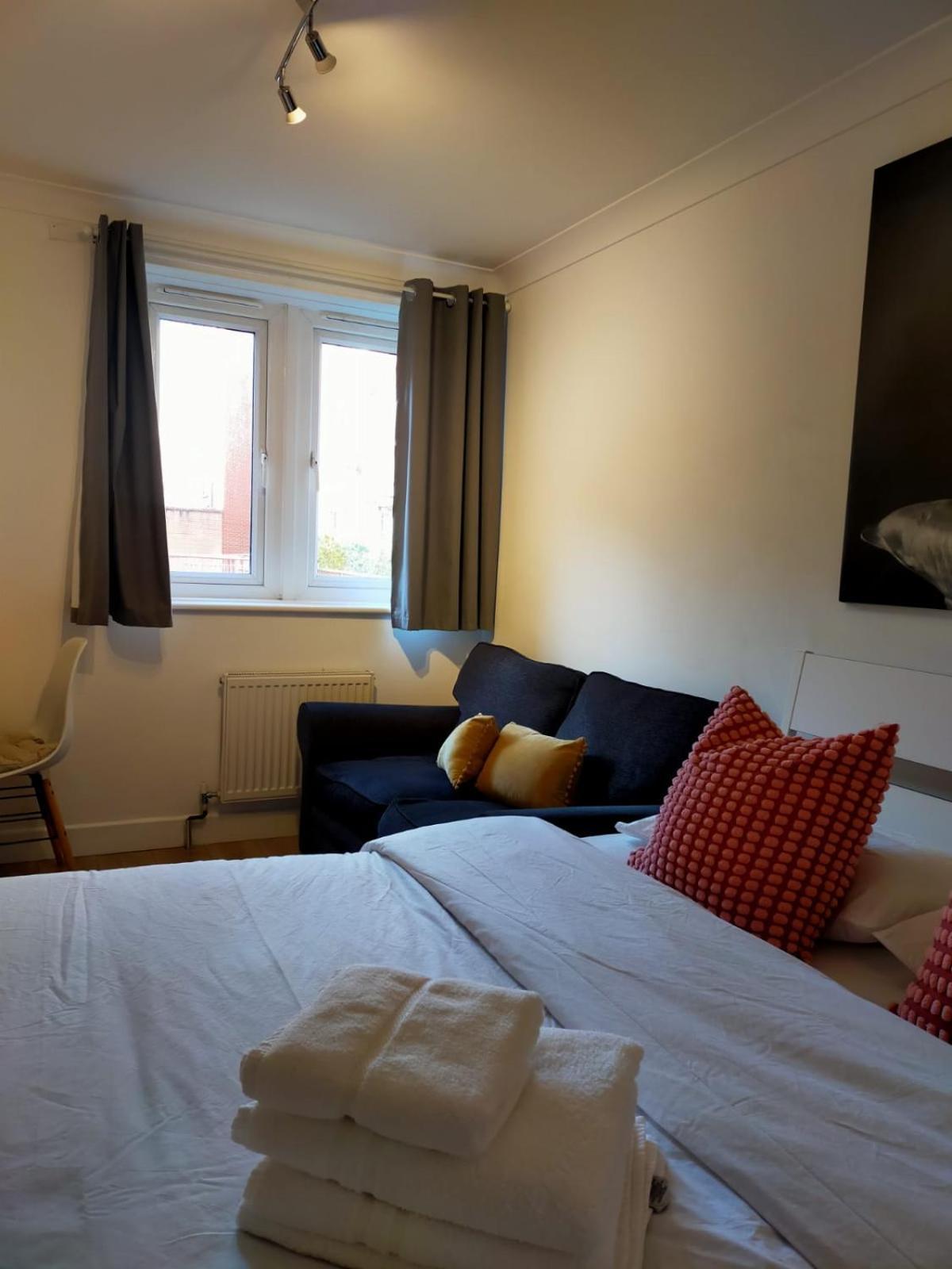 Cobbold Court Share Flat Londres