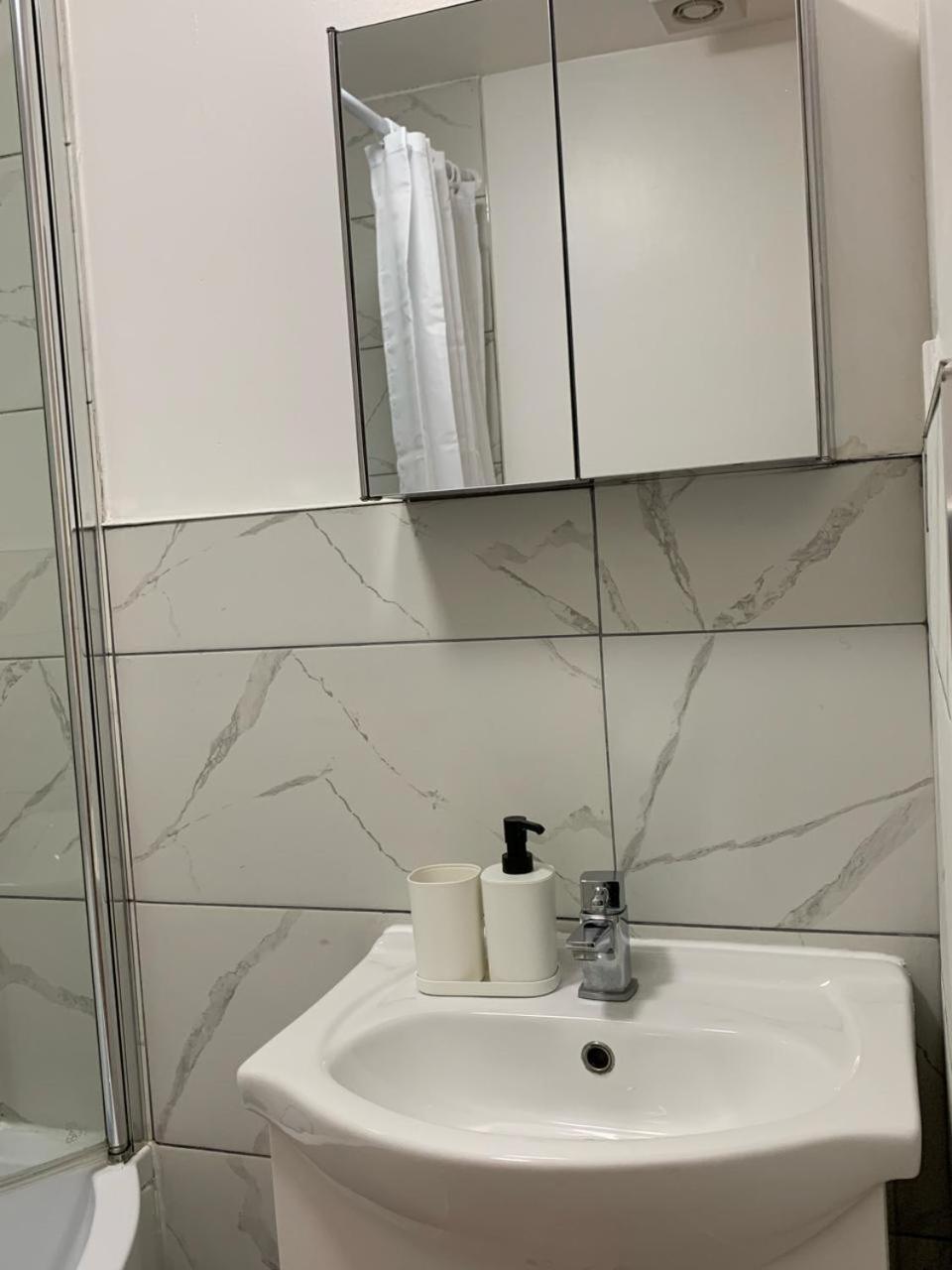 Cobbold Court Share Flat Séjour chez l'habitant
