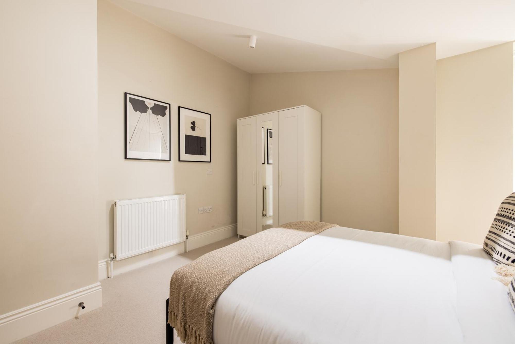 The Tooting Hideout - Dazzling 3bdr Flat With Balcony Apartamento *