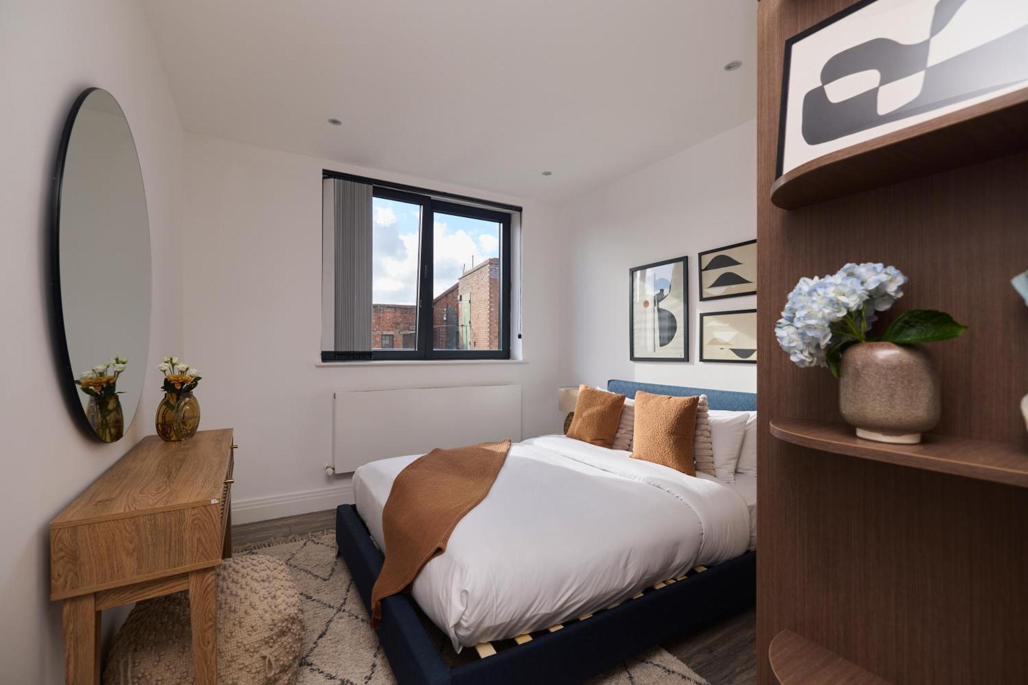 The Harlesden Place - Modern 3bdr Flat With Balcony * London