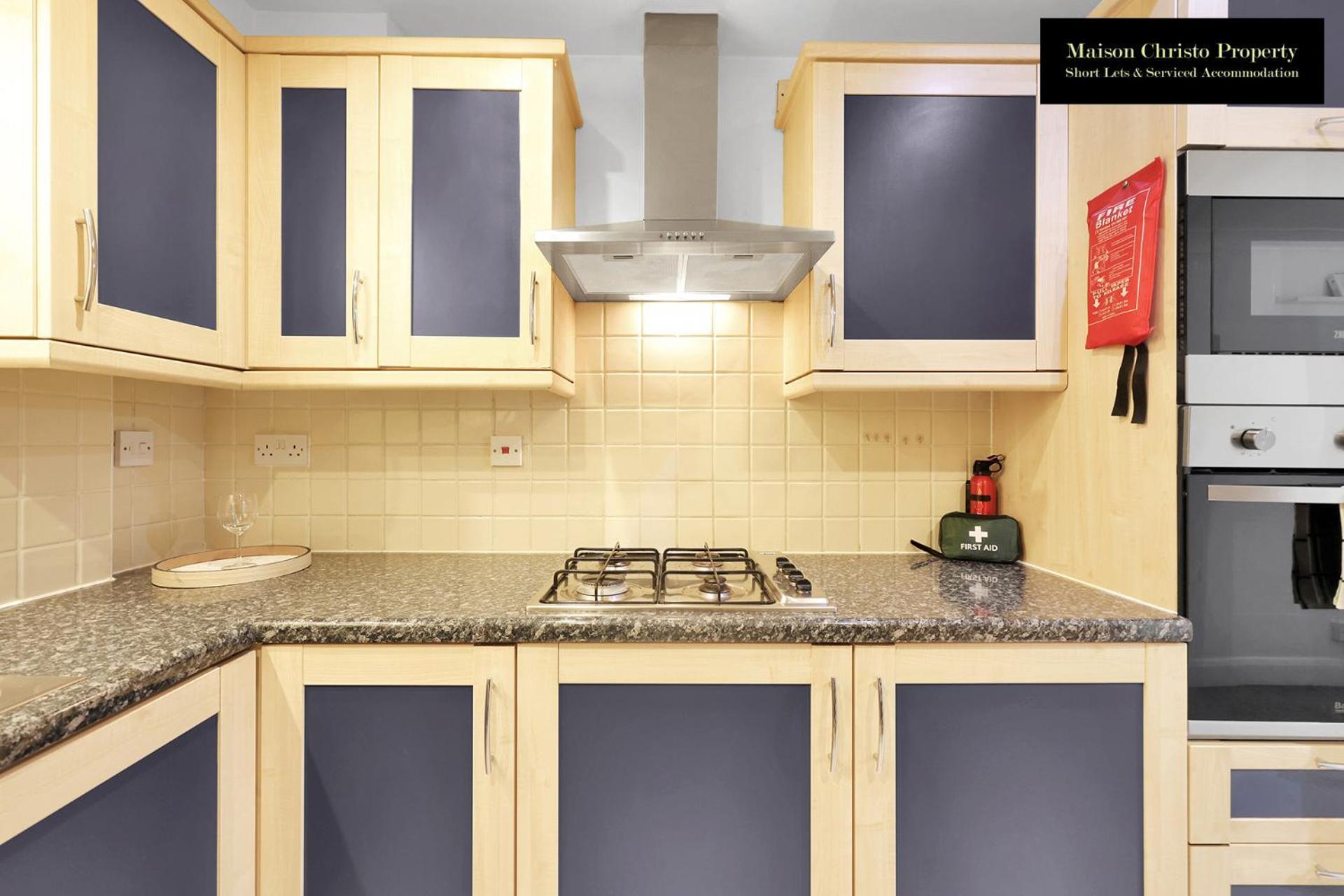 Appartement Caraway Heights 2bedroom Sleeps 6 In Canary Wharf, Free Parking, Near Excel, O2 & Airport By Maison Christo Short Lets & Serviced *