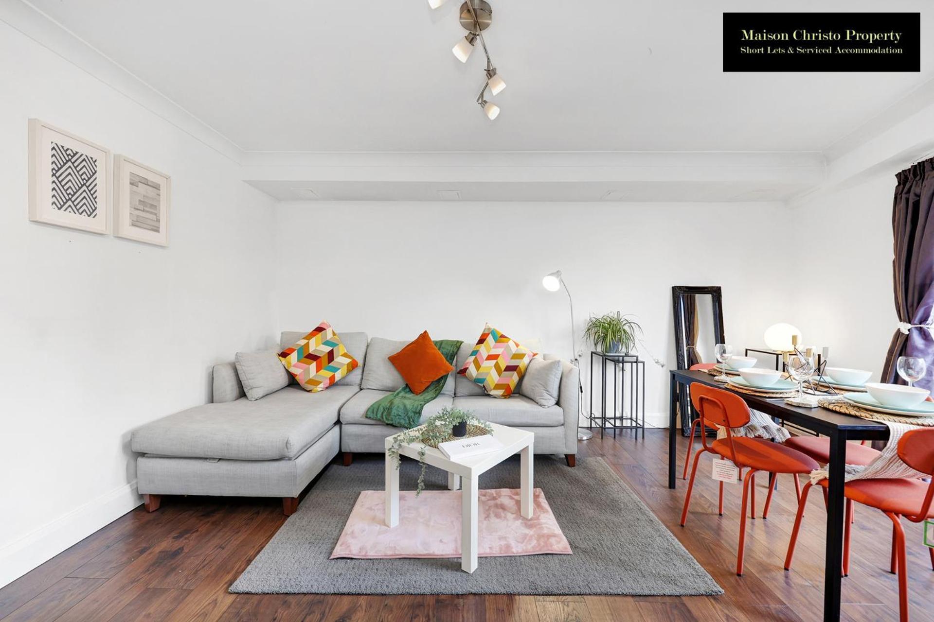 Appartement Caraway Heights 2bedroom Sleeps 6 In Canary Wharf, Free Parking, Near Excel, O2 & Airport By Maison Christo Short Lets & Serviced