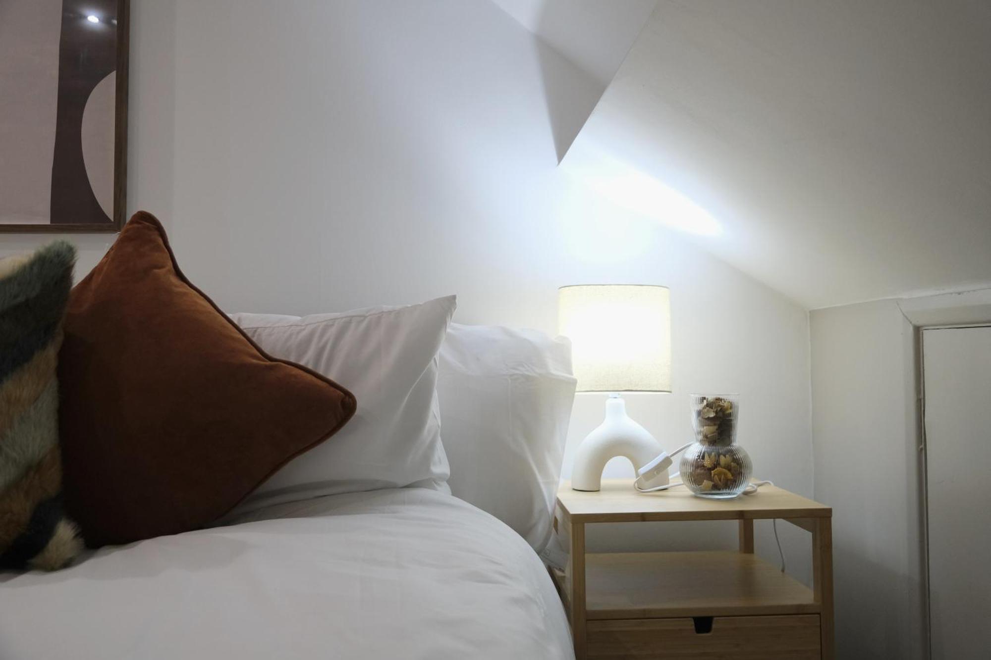 Stylish Studio Apartments, Willesden * Londres