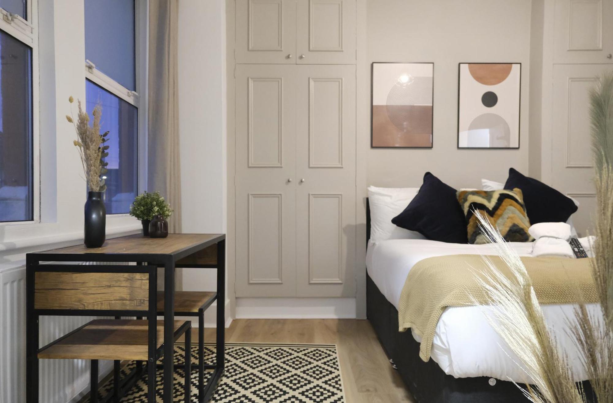 Stylish Studio Apartments, Willesden *