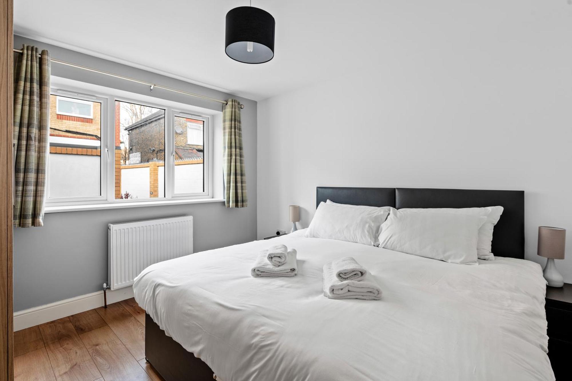 Apartamento Stylish 2 Bed In East Ham, Close To Excel *