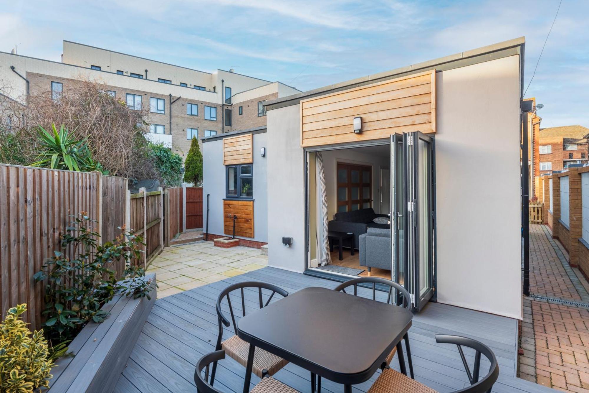 Stylish 2 Bed In East Ham, Close To Excel Apartamento