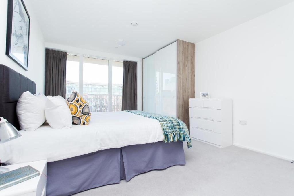 Large 2 Bed With High Rise View Canary Wharf Apartamento *