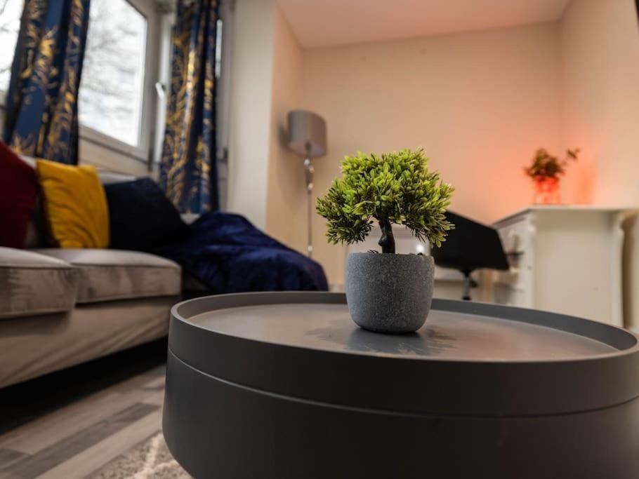 Apartamento 1 Bedroom-sofabed-worktable-4-wifi-parking Londres