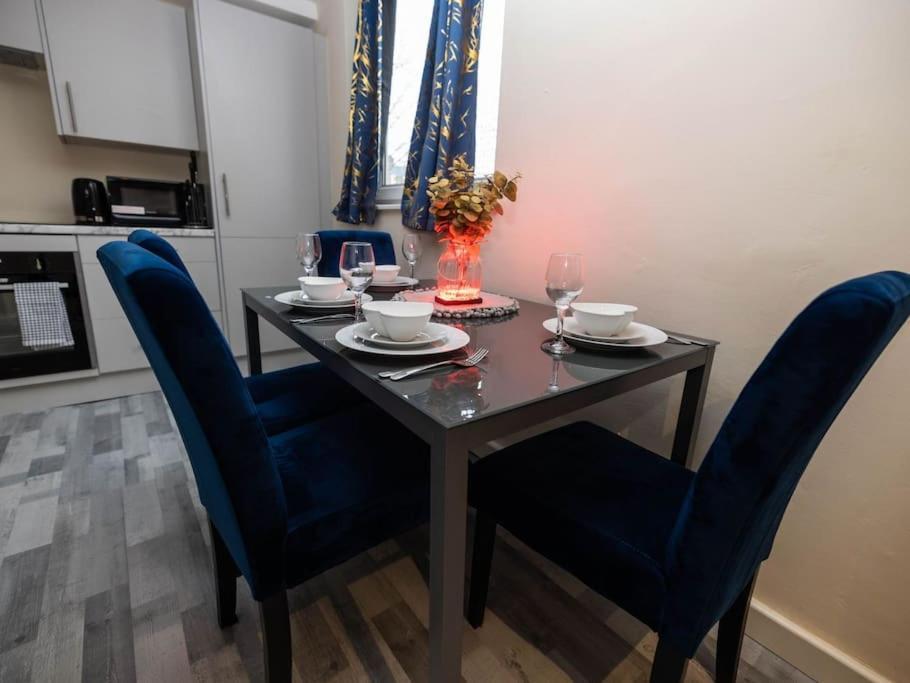 1 Bedroom-sofabed-worktable-4-wifi-parking Apartamento *