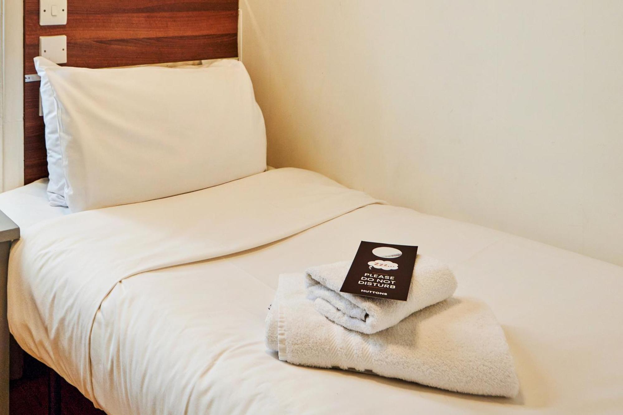 Huttons Hotel, Victoria Hotel Londres