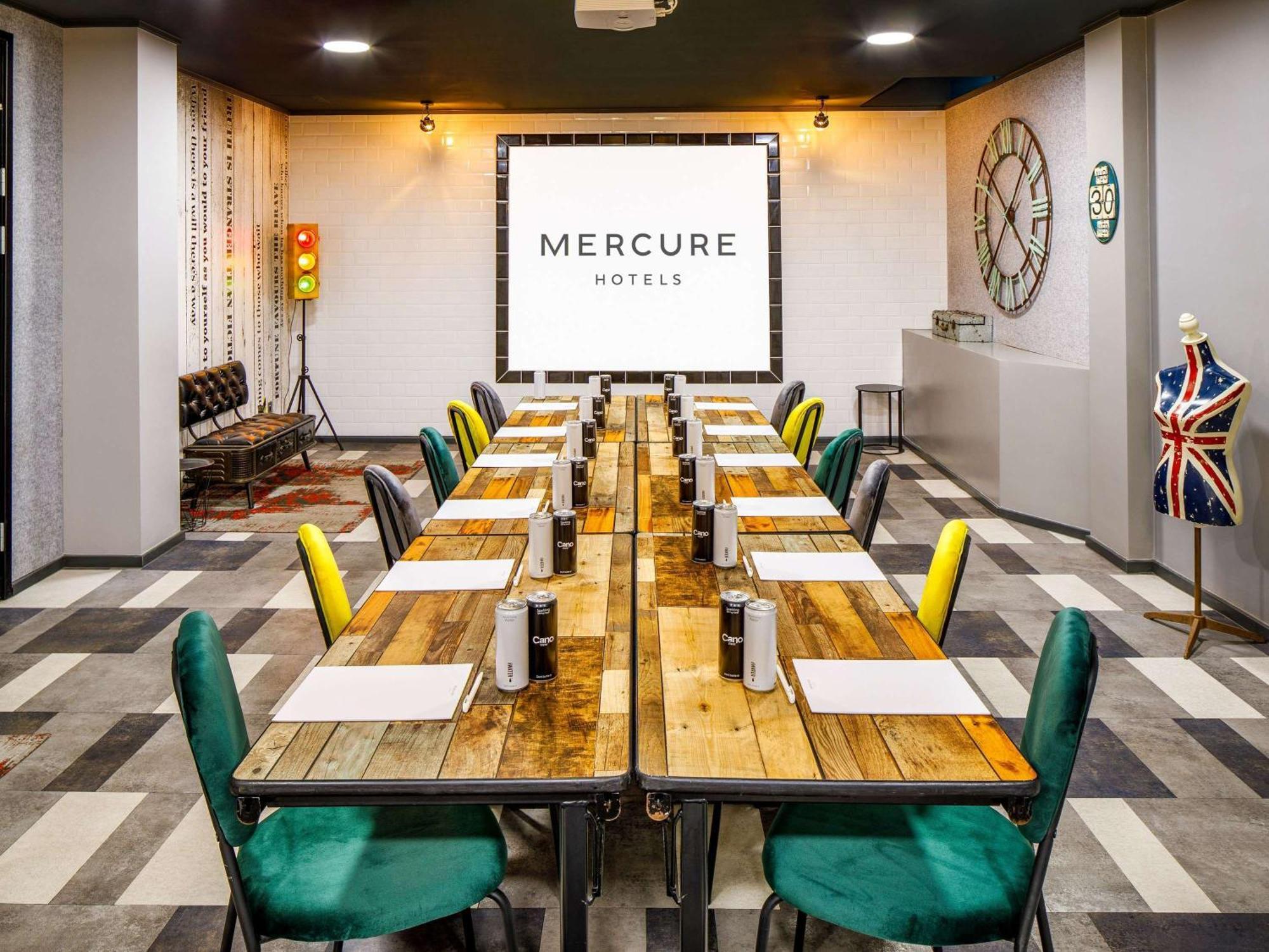 Mercure Bridge