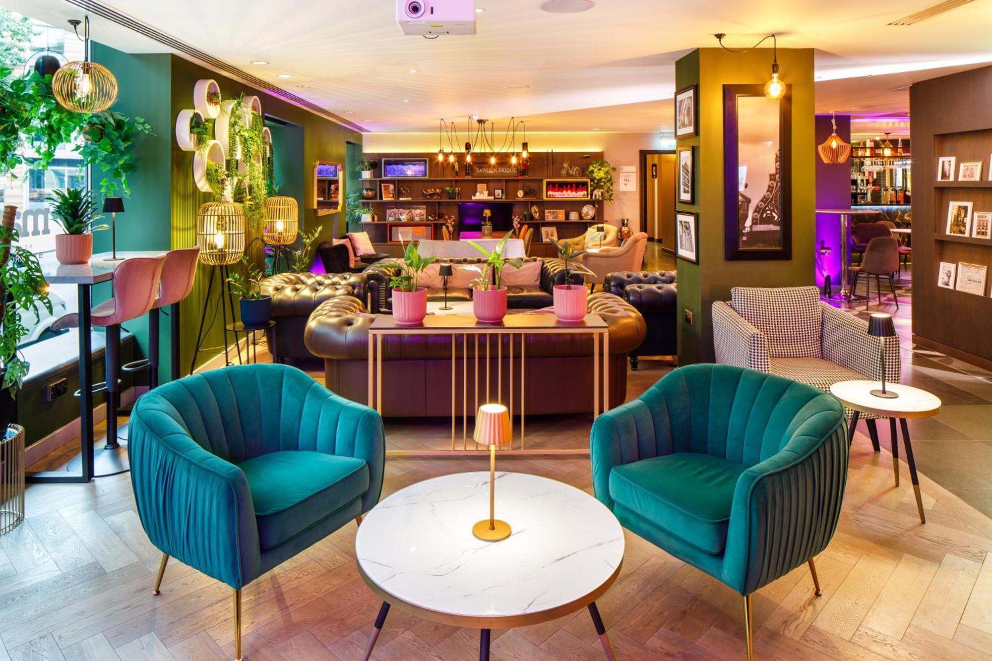 Mercure Bridge Hotel 4*