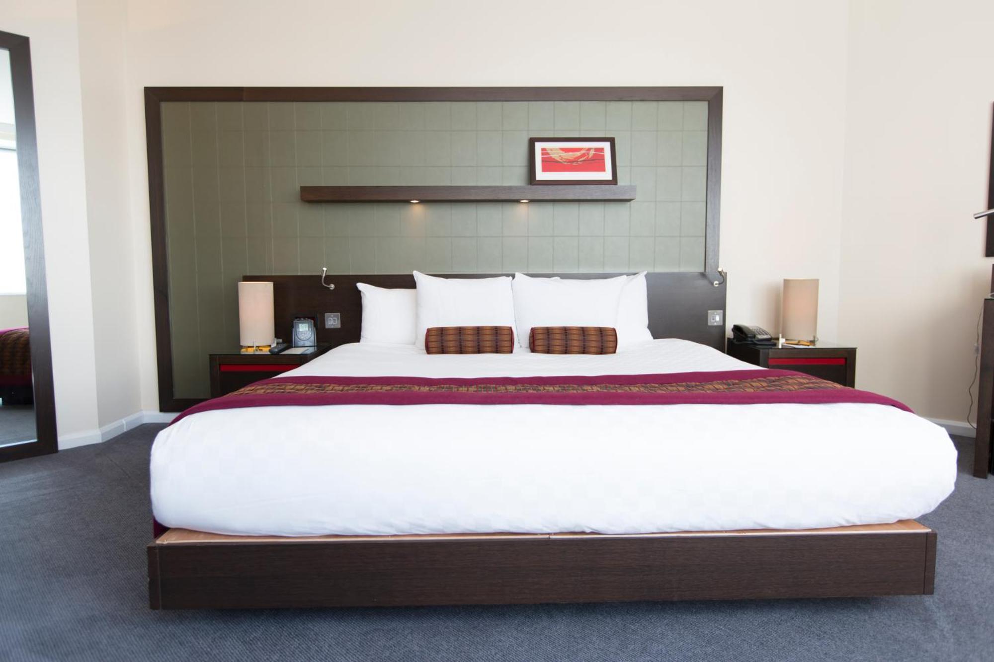 Hilton Canary Wharf Hotel 4*