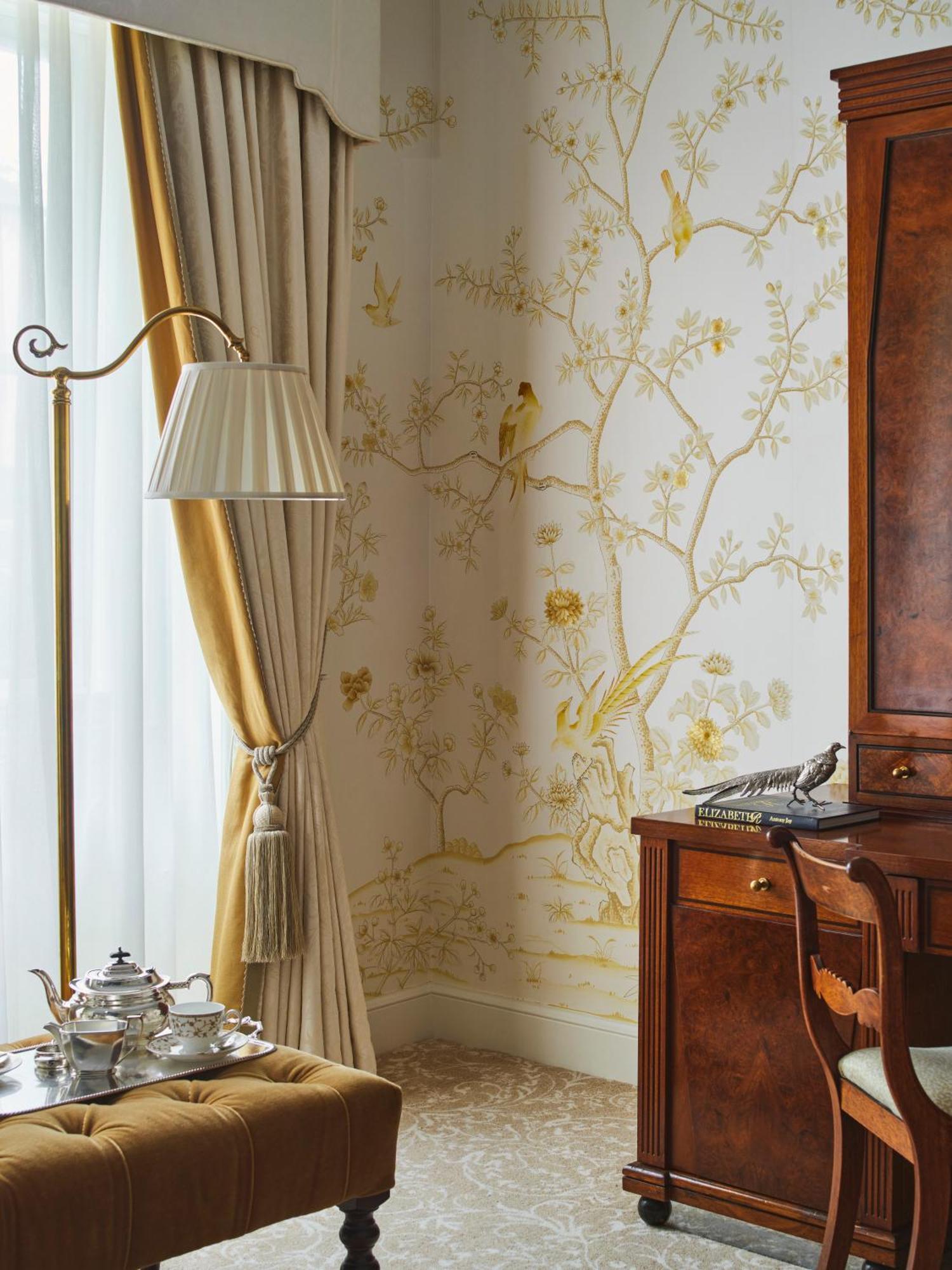 The Goring 5*