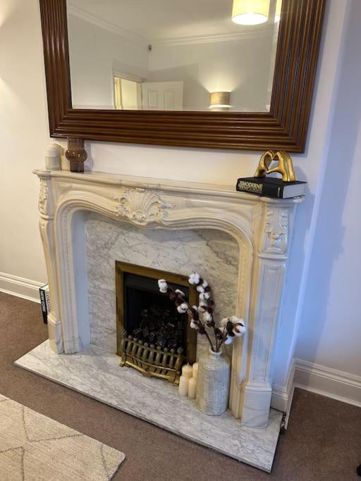 2 Bed Chic Vintage Flat At Bayswater Apartamento Londres