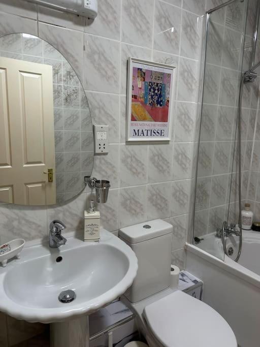 Apartamento 2 Bed Chic Vintage Flat At Bayswater Londres