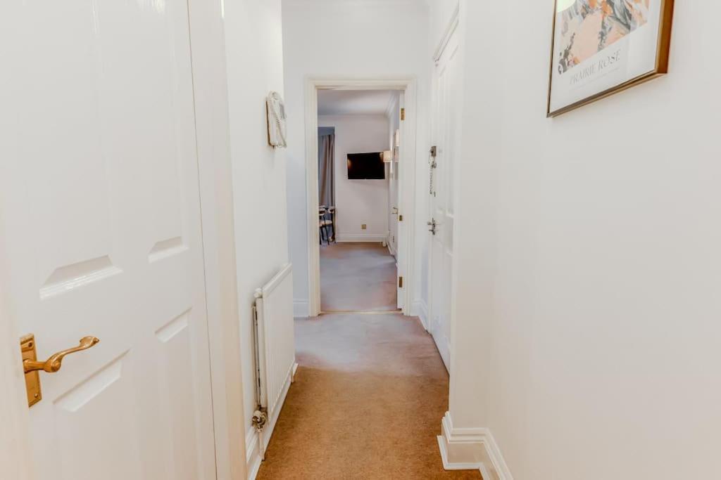 2 Bed Chic Vintage Flat At Bayswater Apartamento *