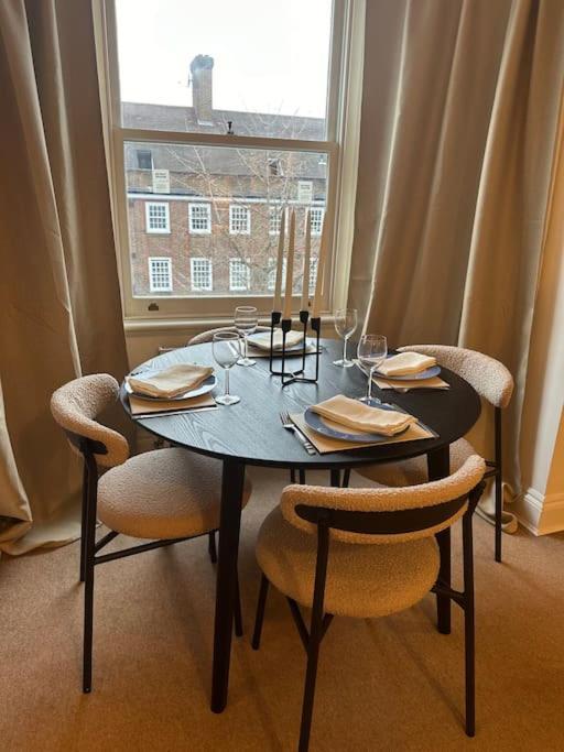 Apartamento 2 Bed Chic Vintage Flat At Bayswater *