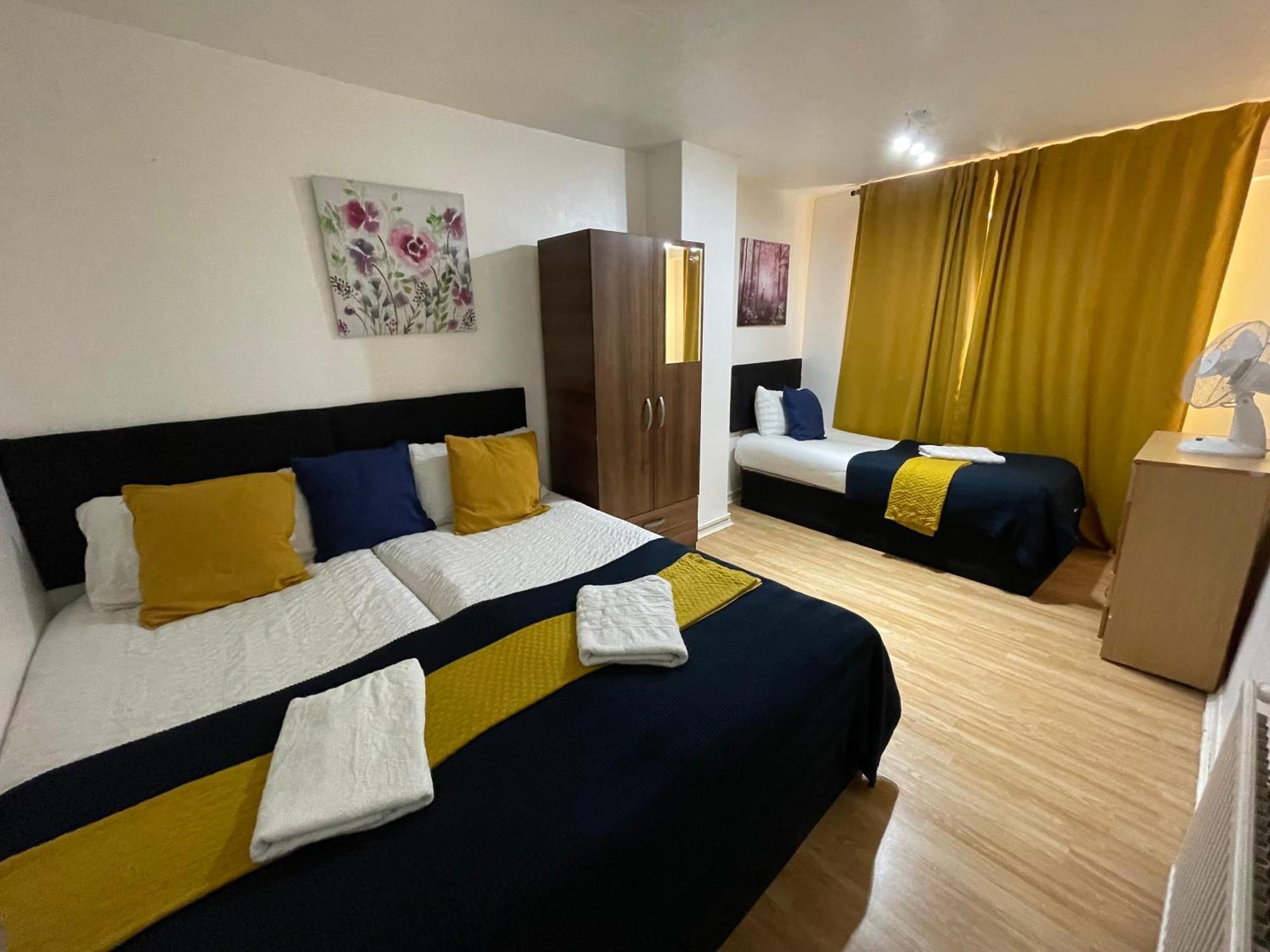 Stratford 3 Bedrooms House, Separate Reception, Close To Abba, Westfield, Olympic Stadium * Londres
