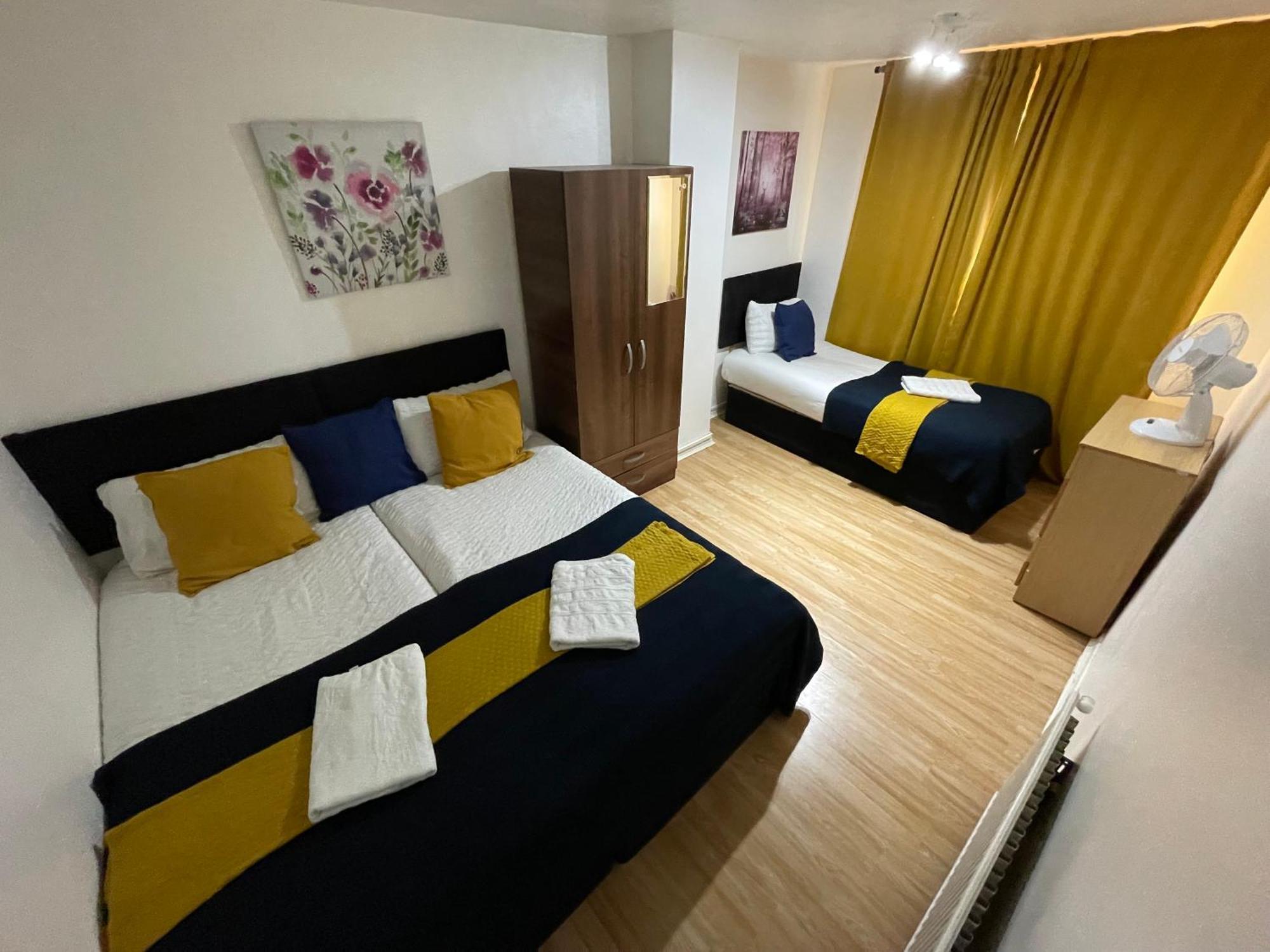 Stratford 3 Bedrooms House, Separate Reception, Close To Abba, Westfield, Olympic Stadium * Londres